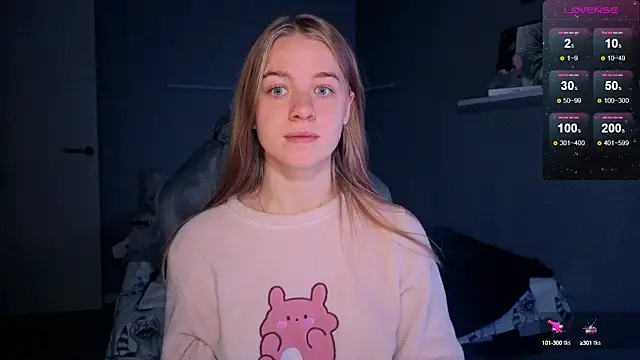 candy maggie online show from September 2025 06:23:02 PM