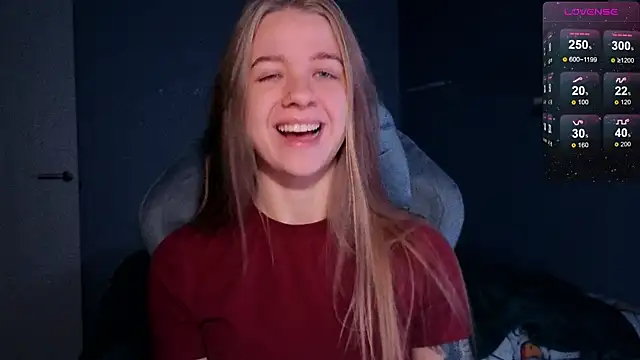 candy maggie online show from October 2025 06:04:01 PM