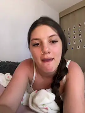 Snapshot of EmilyS__ chatting on March 2025 07:37:01 AM EmilyS   online show from March 2025 07:37:01 AM