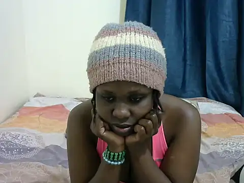 Kariselle- online show from February 2025 06:09:02 PM