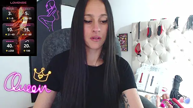 Snapshot of thin_tatto chatting on March 2026 01:52:01 PM thin tatto online show from March 2026 01:52:01 PM