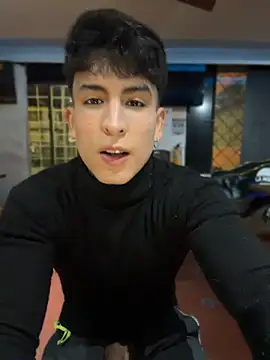 Snapshot of _Tomy08calderon chatting on August 2026 12:45:02 AM Tomy08calderon online show from August 2026 12:45:02 AM