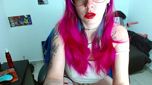 Snapshot of natasha_laulau chatting on April 2026 11:51:02 PM natasha laulau online show from April 2026 11:51:02 PM