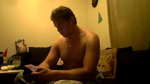 Teddan82 online show from February 2025 04:15:02 AM