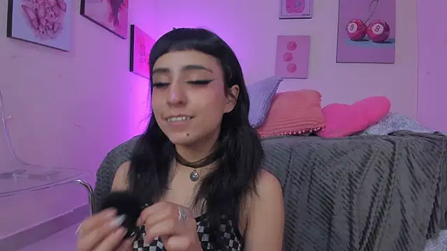 MaveParks  online show from March 2026 12:00:02 PM