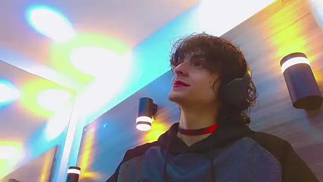 Sr BonnyEthan online show from March 2026 01:00:02 PM