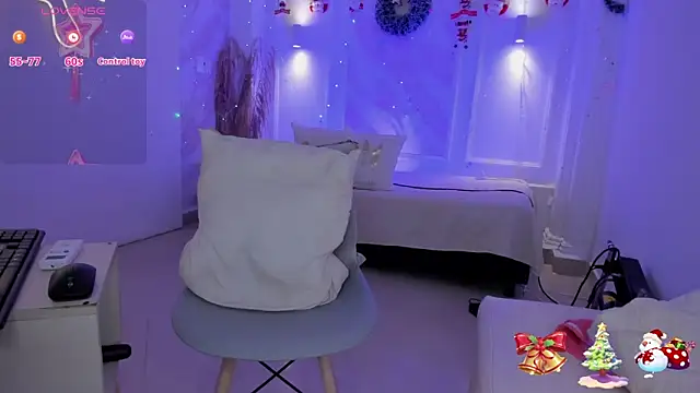 Snapshot of NastassjaCandy chatting on December 2024 10:45:02 PM NastassjaCandy online show from December 2024 10:45:02 PM