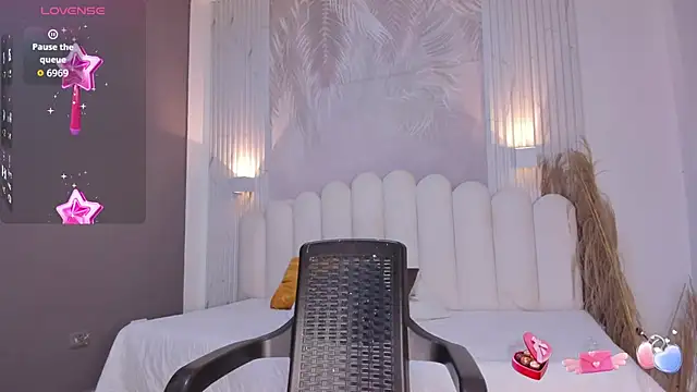 NastassjaCandy online show from March 2026 07:35:01 PM