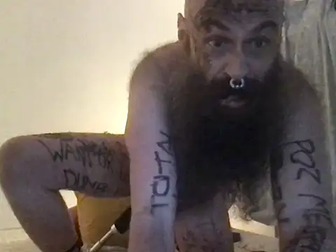 JunkieShitPig online show from March 2025 08:08:01 AM