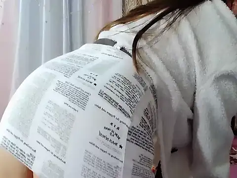 Snapshot of Lanian_99 chatting on February 2025 02:04:02 AM Lanian 99 online show from February 2025 02:04:02 AM