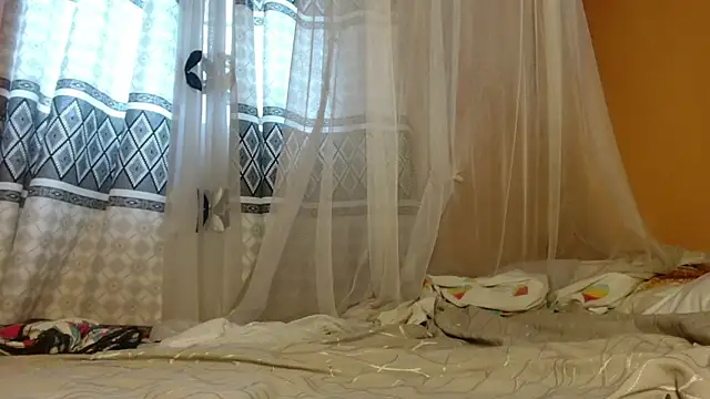 titi fiesta online show from October 2025 05:17:02 AM