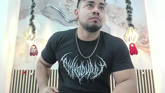 BrianMalonee online show from December 2025 12:01:02 PM