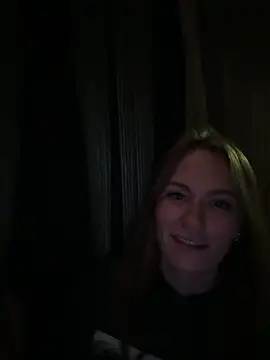 selenaluvv online show from February 2025 07:30:01 PM