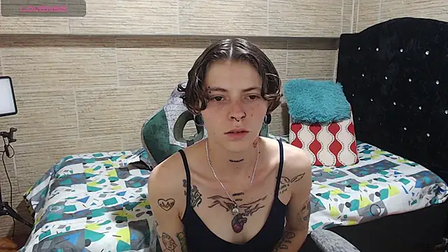 Snapshot of pretty_cristal69 chatting on December 2024 01:15:02 AM pretty cristal69 online show from December 2024 01:15:02 AM