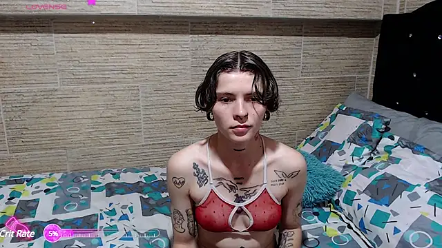 Snapshot of pretty_cristal69 chatting on February 2025 11:12:02 PM pretty cristal69 online show from February 2025 11:12:02 PM