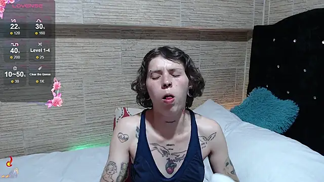 Snapshot of pretty_cristal69 chatting on September 2025 02:04:01 AM pretty cristal69 online show from September 2025 02:04:01 AM