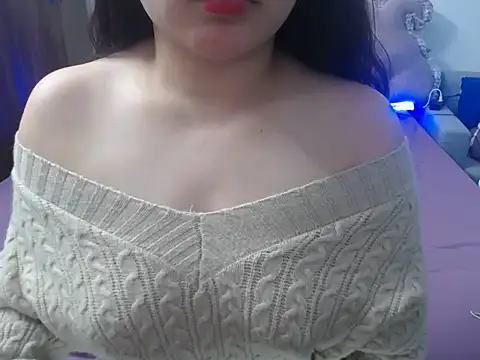 Snapshot of Mochi_Soft chatting on February 2025 07:02:01 AM Mochi Soft online show from February 2025 07:02:01 AM