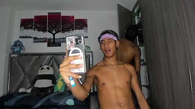 Snapshot of Lagosanthos chatting on February 2026 01:07:02 PM Lagosanthos online show from February 2026 01:07:02 PM