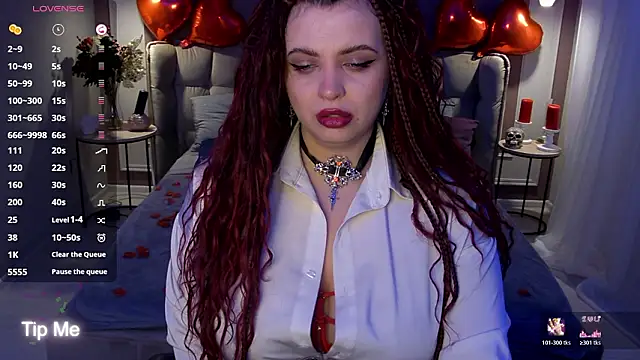 Miss Maya Mils online show from February 2026 12:58:02 AM