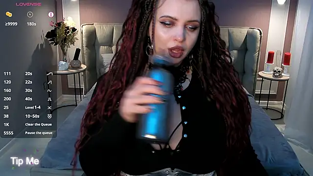 Miss Maya Mils online show from March 2026 12:57:01 AM