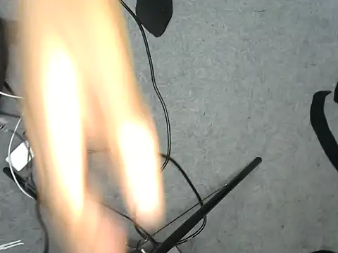 Snapshot of Bella_cute01 chatting on October 2025 10:55:01 PM Bella cute01 online show from October 2025 10:55:01 PM