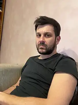 MaeltraJoy online show from December 2024 11:18:02 AM