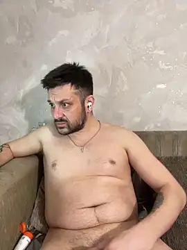 Snapshot of MaeltraJoy chatting on April 2026 09:38:02 PM MaeltraJoy online show from April 2026 09:38:02 PM