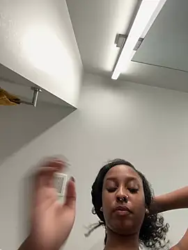 Your Paris online show from February 2026 01:01:02 PM