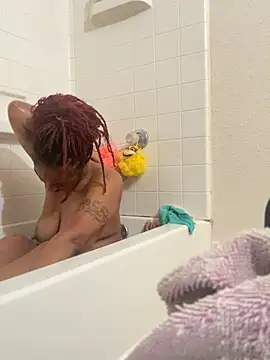 skylarrylee online show from February 2025 07:52:01 AM