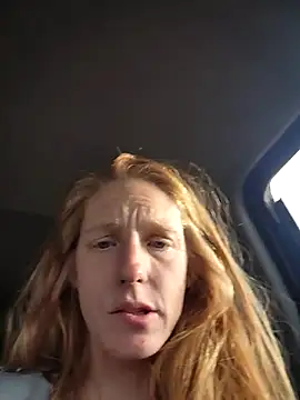 Madame Monroe online show from December 2025 05:32:01 PM