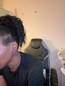 magicalc00ch online show from February 2025 04:09:02 PM