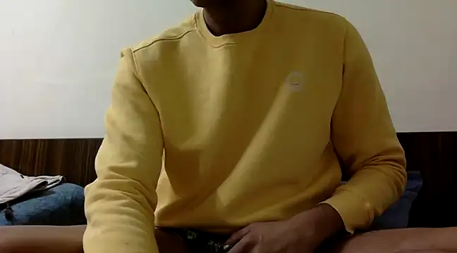 yadavindra85 online show from February 2025 03:37:02 AM