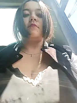 Snapshot of Cristal__04 chatting on February 2025 07:53:01 PM Cristal 04 online show from February 2025 07:53:01 PM