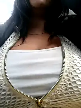 Snapshot of Cristal__04 chatting on March 2025 03:48:02 PM Cristal 04 online show from March 2025 03:48:02 PM