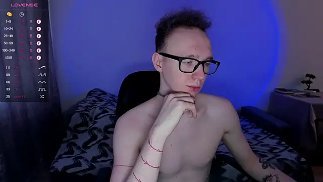 Snapshot of Alex_silents chatting on January 2025 10:58:01 AM Alex silents online show from January 2025 10:58:01 AM