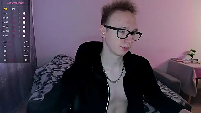 Snapshot of Alex_silents chatting on January 2025 10:48:01 AM Alex silents online show from January 2025 10:48:01 AM