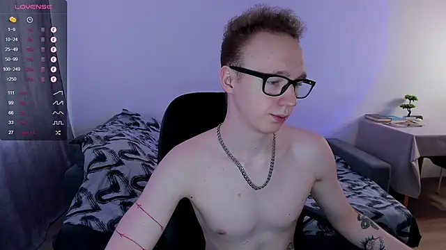 Snapshot of Alex_silents chatting on February 2025 10:41:01 AM Alex silents online show from February 2025 10:41:01 AM