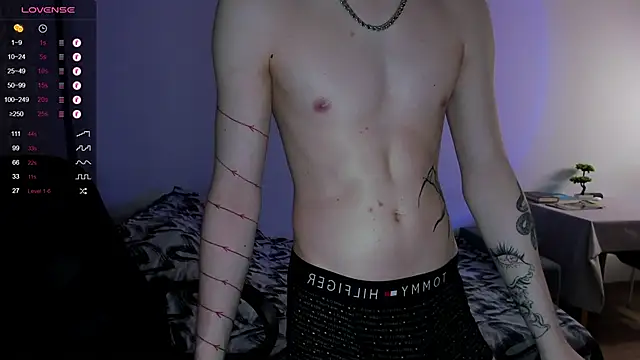 Snapshot of Alex_silents chatting on February 2025 01:44:01 PM Alex silents online show from February 2025 01:44:01 PM