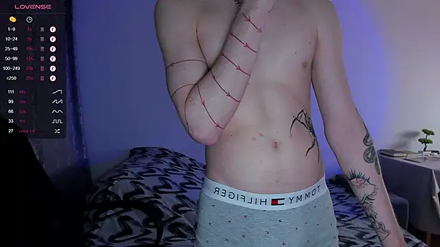 Snapshot of Alex_silents chatting on February 2025 04:41:02 PM Alex silents online show from February 2025 04:41:02 PM