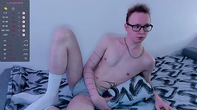 Snapshot of Alex_silents chatting on February 2025 10:05:01 AM Alex silents online show from February 2025 10:05:01 AM