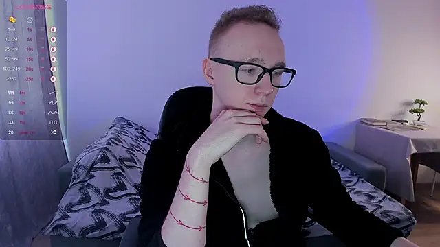 Snapshot of Alex_silents chatting on March 2025 10:35:02 AM Alex silents online show from March 2025 10:35:02 AM