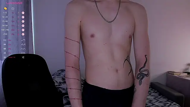 Snapshot of Alex_silents chatting on March 2025 12:11:01 PM Alex silents online show from March 2025 12:11:01 PM