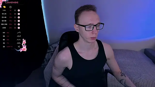 Snapshot of Alex_silents chatting on September 2025 11:32:01 AM Alex silents online show from September 2025 11:32:01 AM