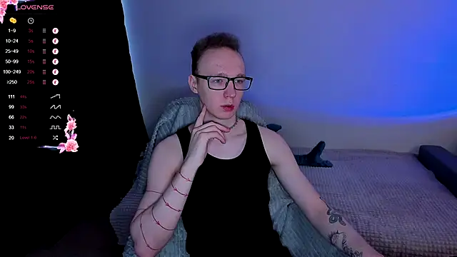 Snapshot of Alex_silents chatting on October 2025 09:50:02 AM Alex silents online show from October 2025 09:50:02 AM