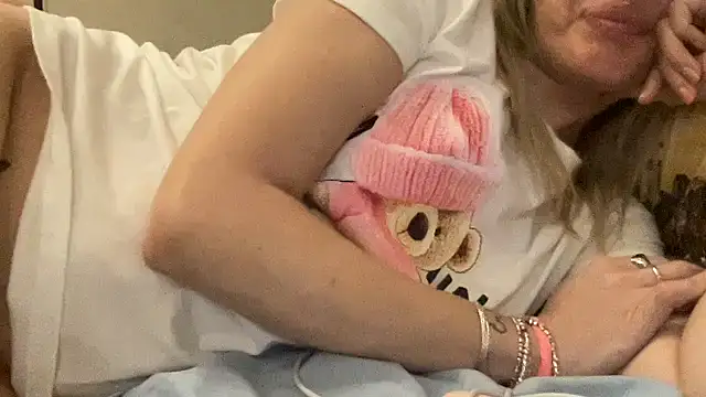 casalinga88 online show from March 2026 06:52:01 PM