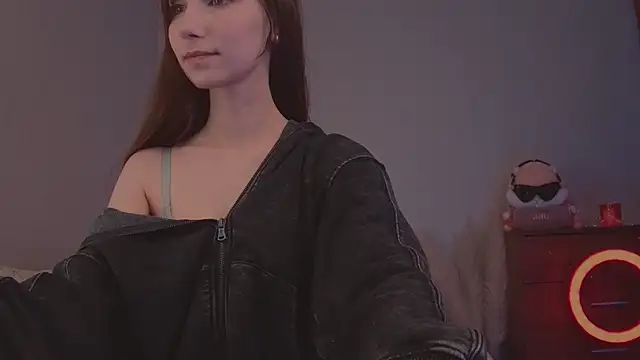 lezyliza online show from April 2026 04:56:01 AM