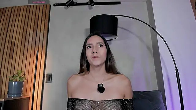 Snapshot of honeyhot69__ chatting on September 2025 11:34:02 AM honeyhot69   online show from September 2025 11:34:02 AM