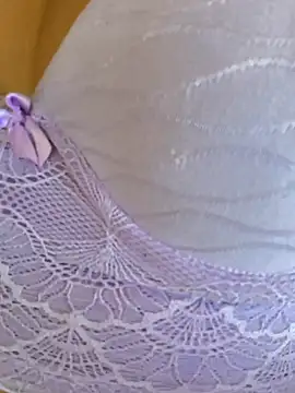 fernandasweet online show from January 2025 08:00:01 PM