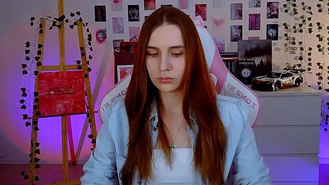 AliceCharmy online show from March 2025 05:15:02 PM