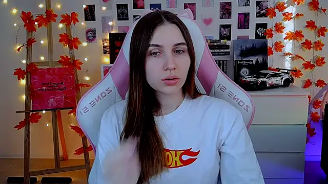 AliceCharmy online show from November 2025 06:13:01 AM